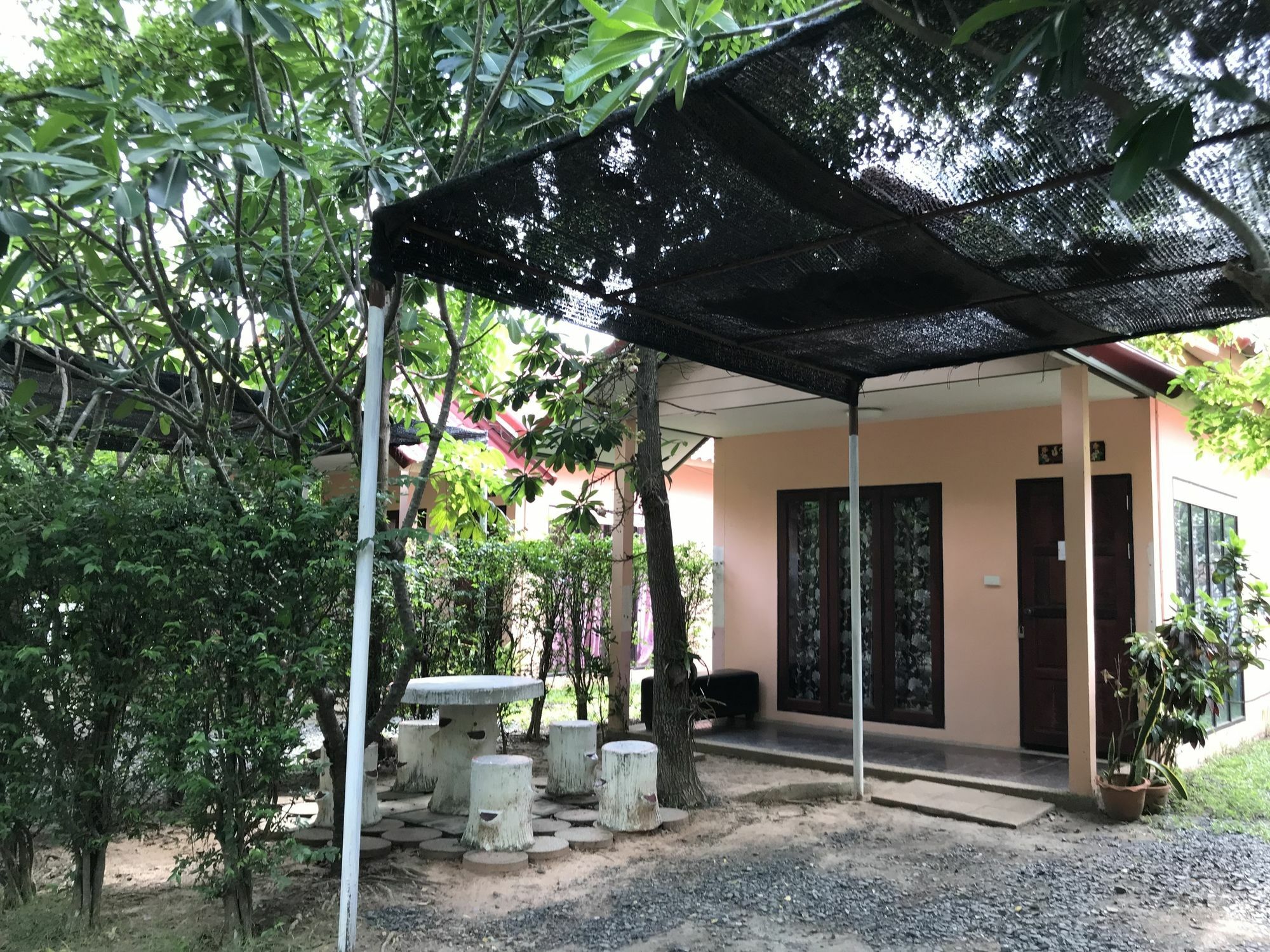 Green Leaf Resort สุรินทร์ ภายนอก รูปภาพ